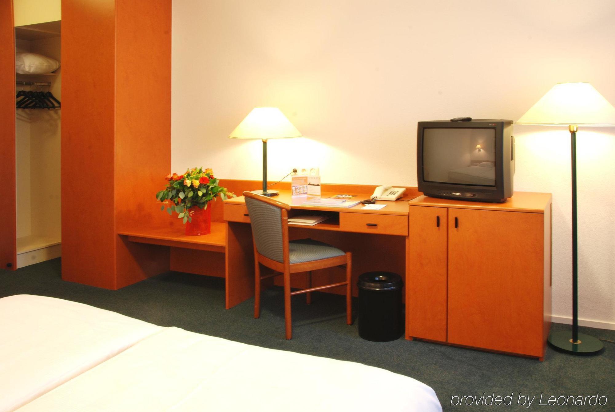 Fletcher Landhotel Bosrijk Roermond Rom bilde