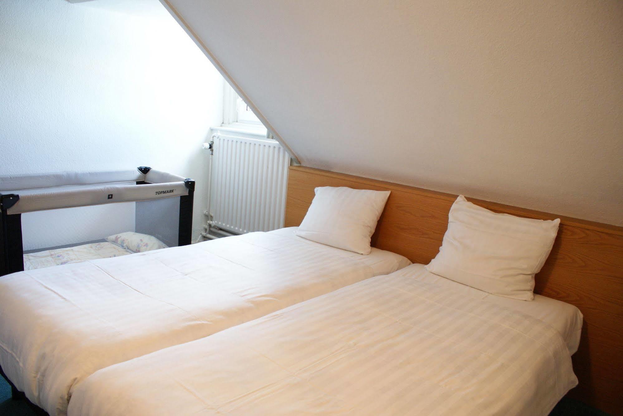 Fletcher Landhotel Bosrijk Roermond Eksteriør bilde
